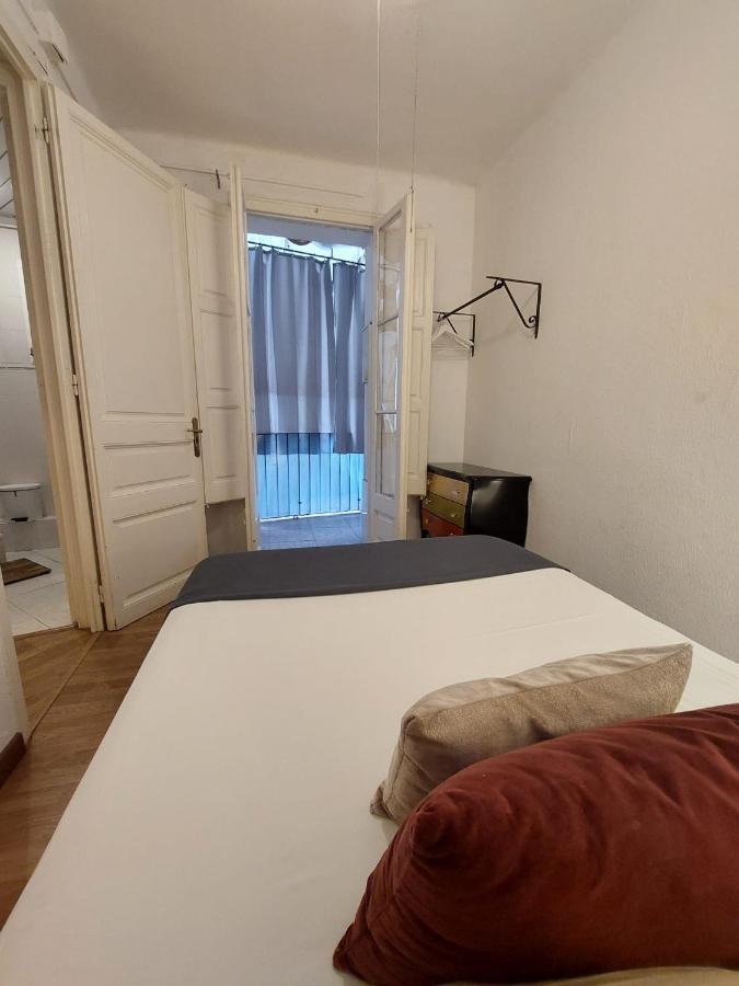 Alani Montjuic Hostel Βαρκελώνη Εξωτερικό φωτογραφία